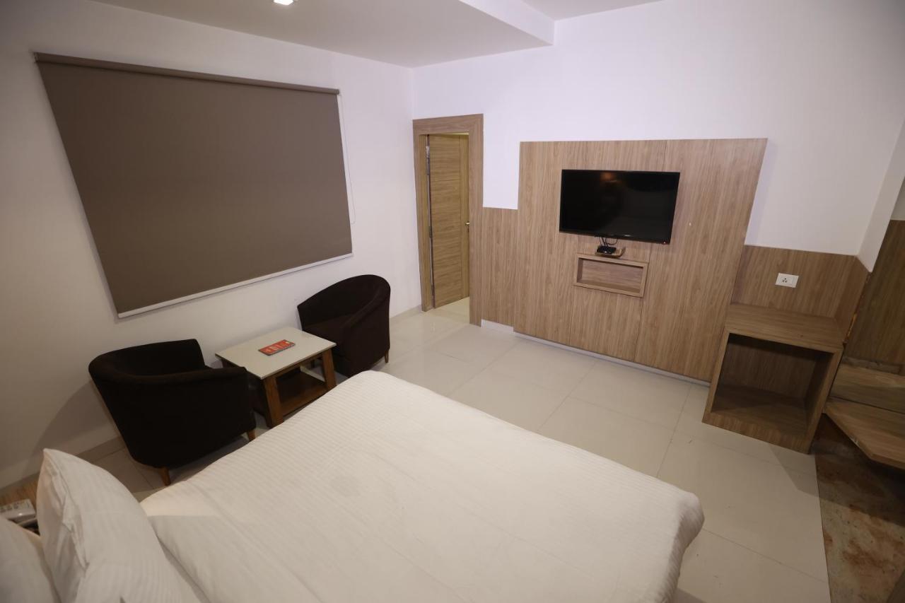 Hotel Salt And Rove New Delhi Aiport Exterior foto