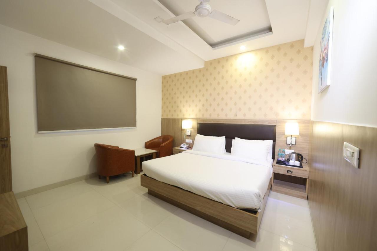 Hotel Salt And Rove New Delhi Aiport Exterior foto